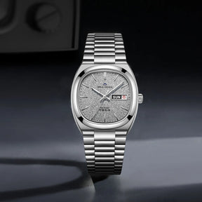 Seagull Men's/Women's Watch 1051C: 36mm 316L Stainless Steel, Sapphire Crystal, Automatic Calendar