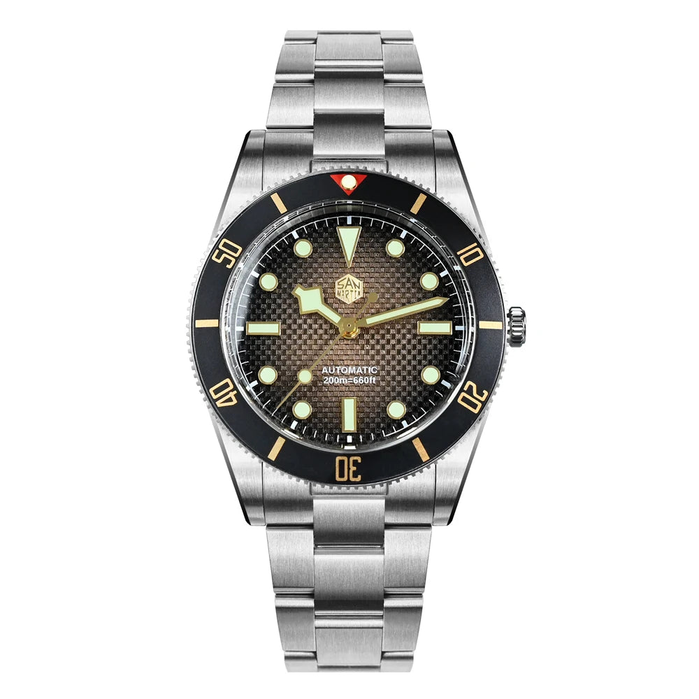 San Martin SN0138 37mm Vintage Diver Watch – ST2130 Automatic Men’s Watch with Sapphire Crystal & 200M Water Resistance