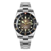 San Martin SN0138 37mm Vintage Diver Watch – ST2130 Automatic Men’s Watch with Sapphire Crystal & 200M Water Resistance