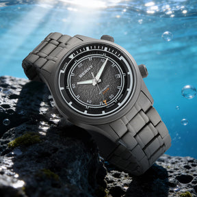 BERNY Men's Automatic Titanium Diver Watch – 20ATM Waterproof Sapphire Luminous