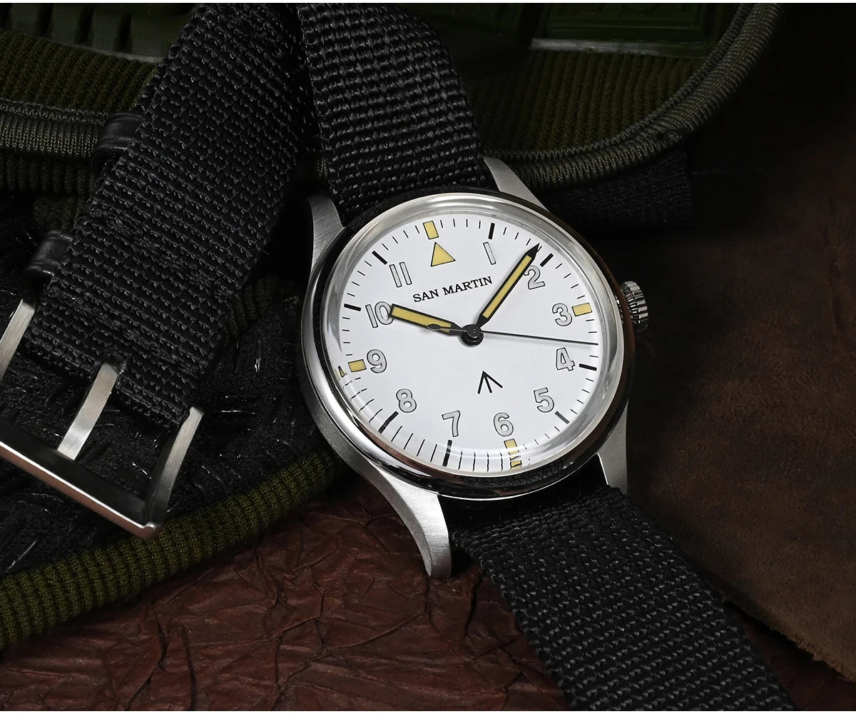 San Martin 36mm Pilot Men’s Watch – VH31 Mechaquartz Sweep Second Quartz Watch with Luminous Dial & Nylon Strap