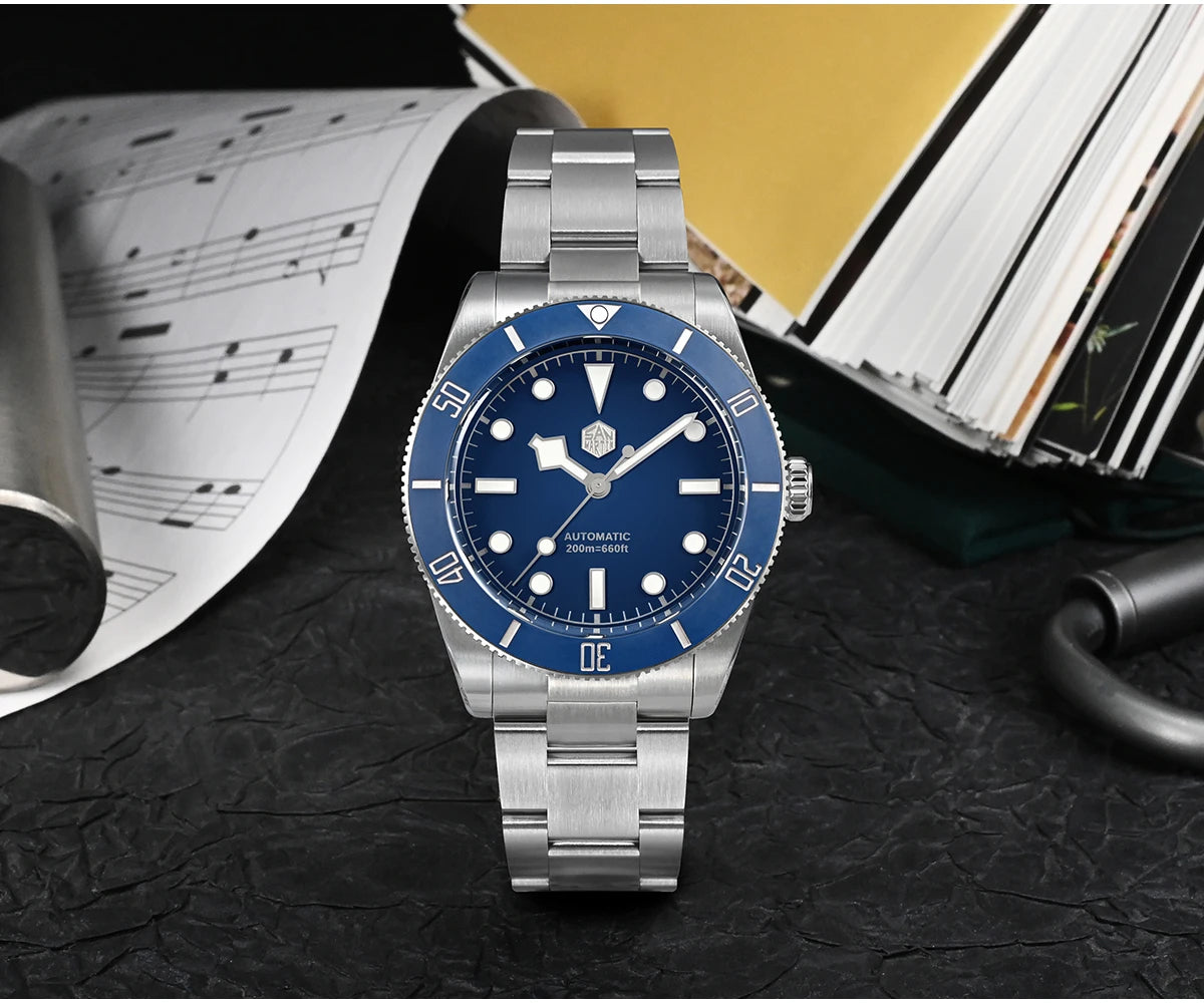 San Martin SN0138 37mm Vintage Diver Watch – ST2130 Automatic Men’s Watch with Sapphire Crystal & 200M Water Resistance