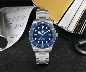 San Martin SN0138 37mm Vintage Diver Watch – ST2130 Automatic Men’s Watch with Sapphire Crystal & 200M Water Resistance