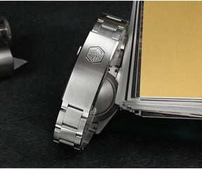 San Martin SN0138 37mm Vintage Diver Watch – ST2130 Automatic Men’s Watch with Sapphire Crystal & 200M Water Resistance