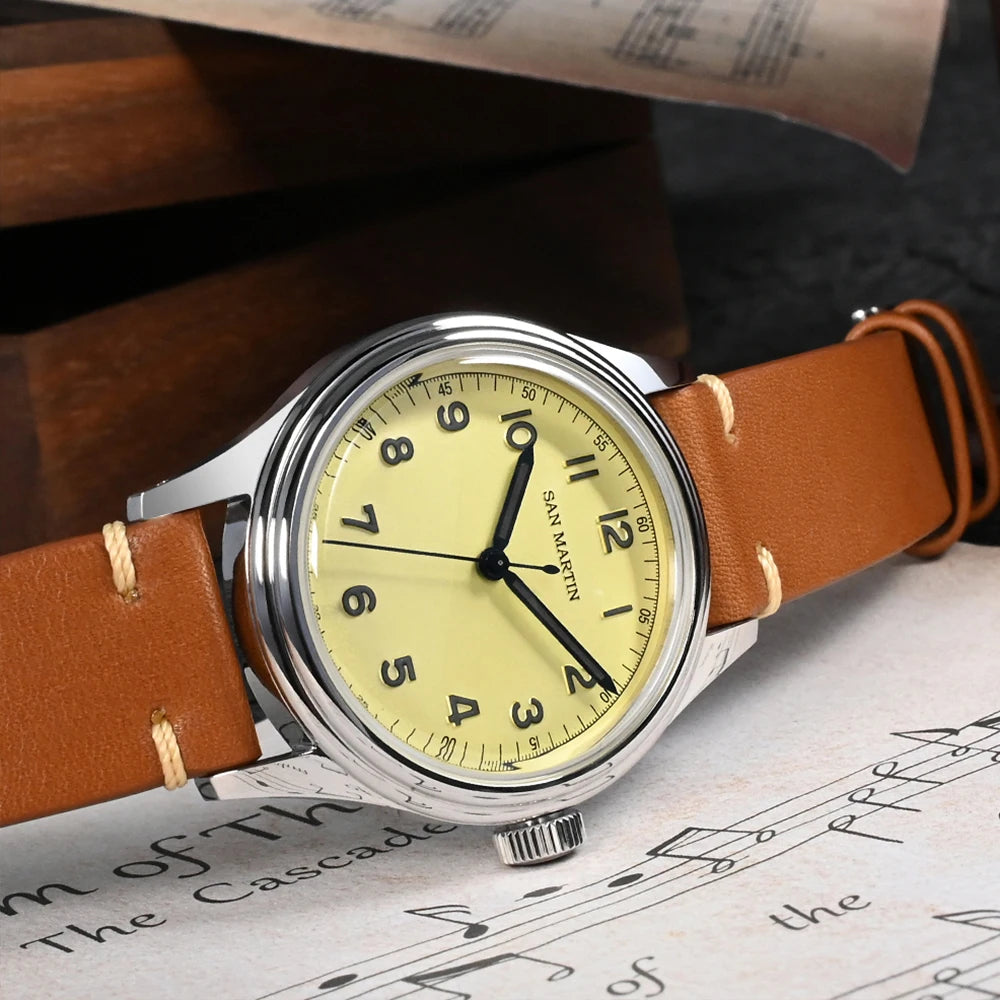 San Martin SN0108 38.5mm Vintage Pilot Watch – Automatic Military Style Men’s Watch with Sapphire Crystal & Leather Strap
