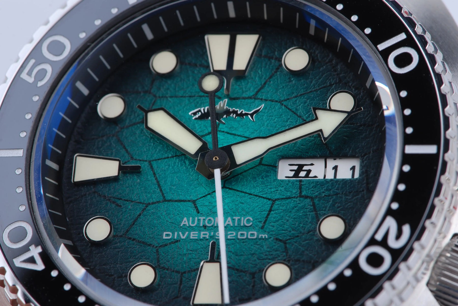 Heimdallr Men's Automatic Dive Watch 44mm – NH35A Sapphire 200M Water Resistant Luminous