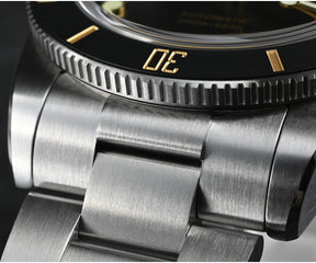 San Martin SN0138 37mm Vintage Diver Watch – ST2130 Automatic Men’s Watch with Sapphire Crystal & 200M Water Resistance